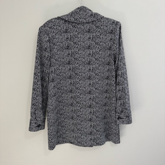 Cabi Agent Black Herringbone Midi Length Jacket - Picture 8 of 8